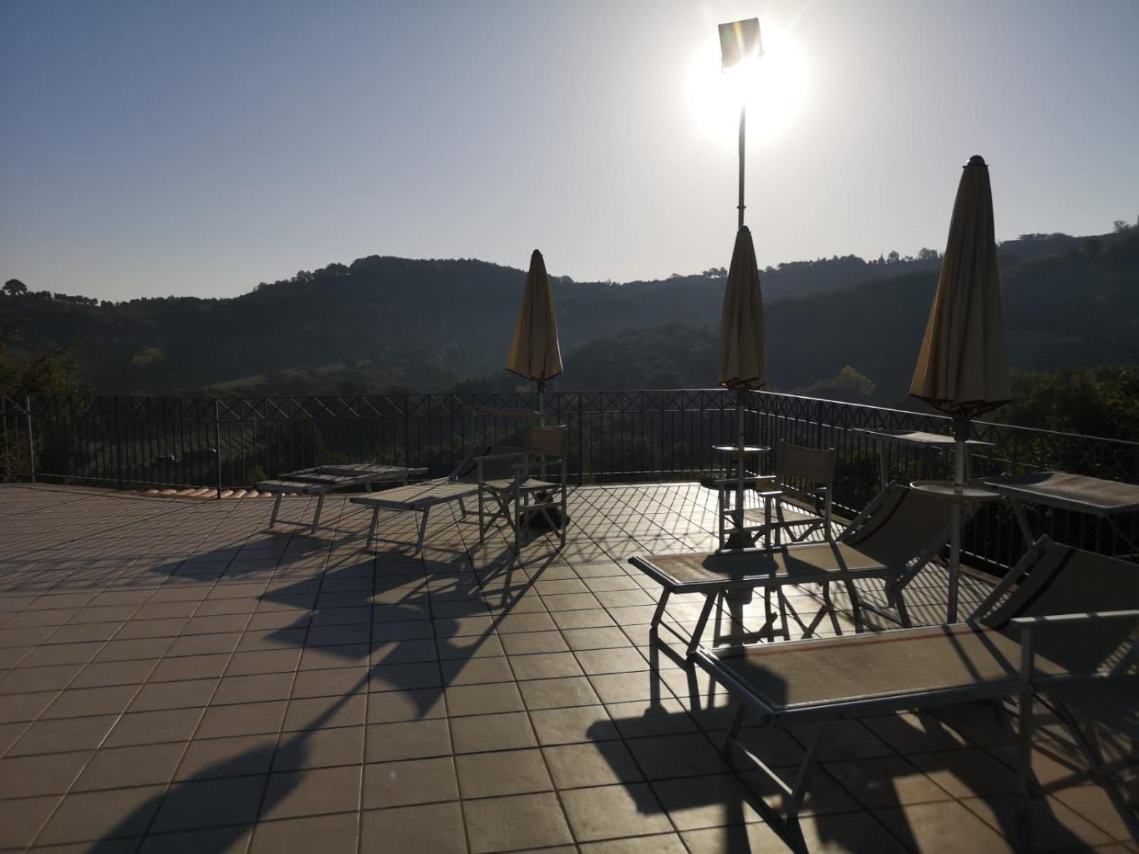 Tenuta Borgo San Michele Gubbio Exterior foto