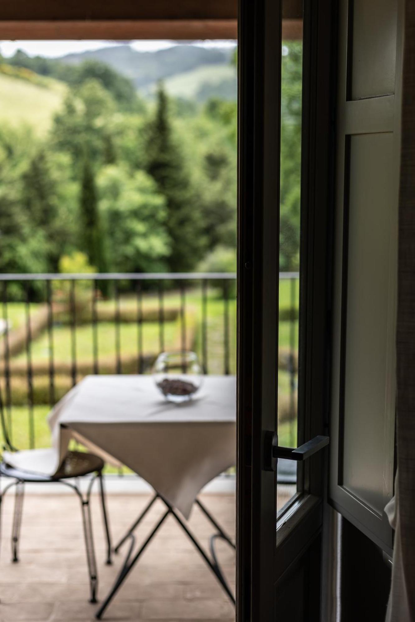 Tenuta Borgo San Michele Gubbio Exterior foto